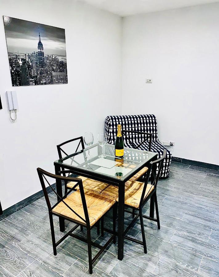 Residenza Toraldo Apartment Roma Ngoại thất bức ảnh