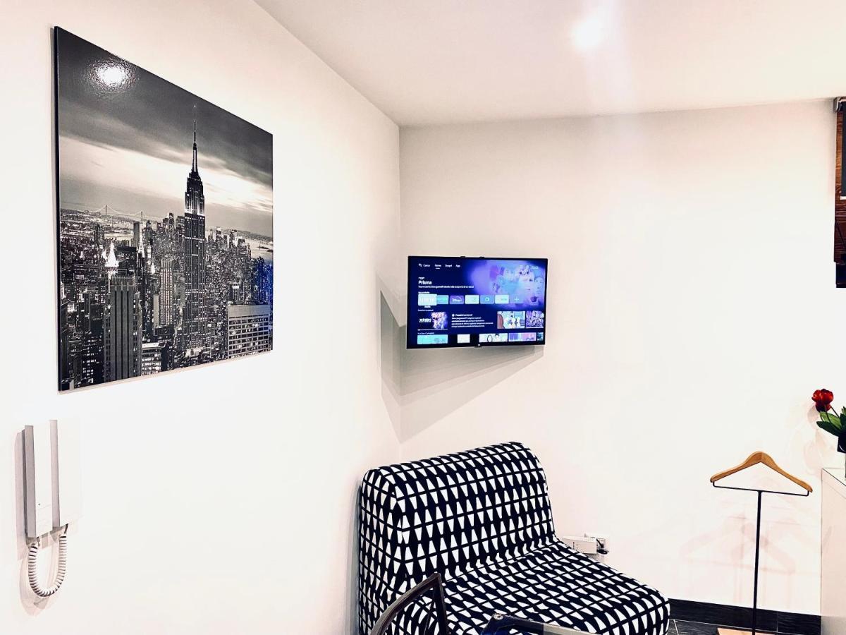 Residenza Toraldo Apartment Roma Ngoại thất bức ảnh